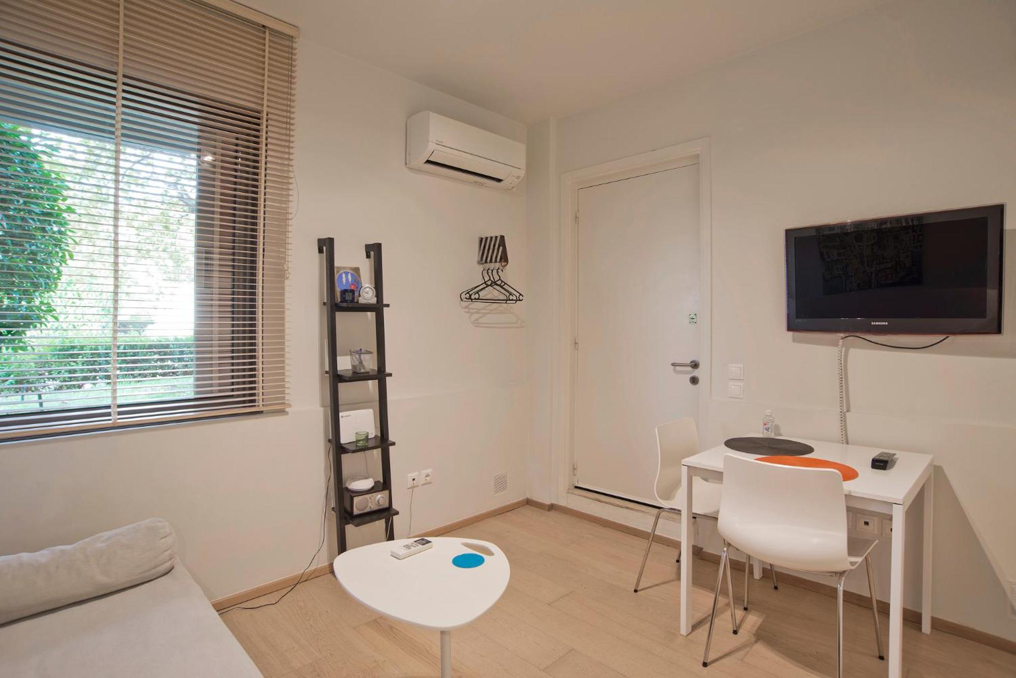 Cozy And Modern Studio Next To The Sea Διαμέρισμα Αθήνα Εξωτερικό φωτογραφία